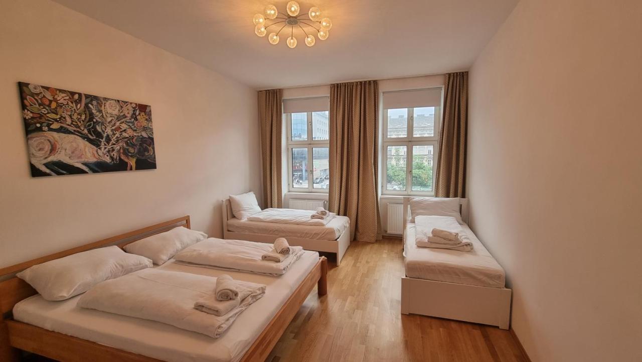 Sunny Apartment Next To Metro 1Br Vienna Exterior photo